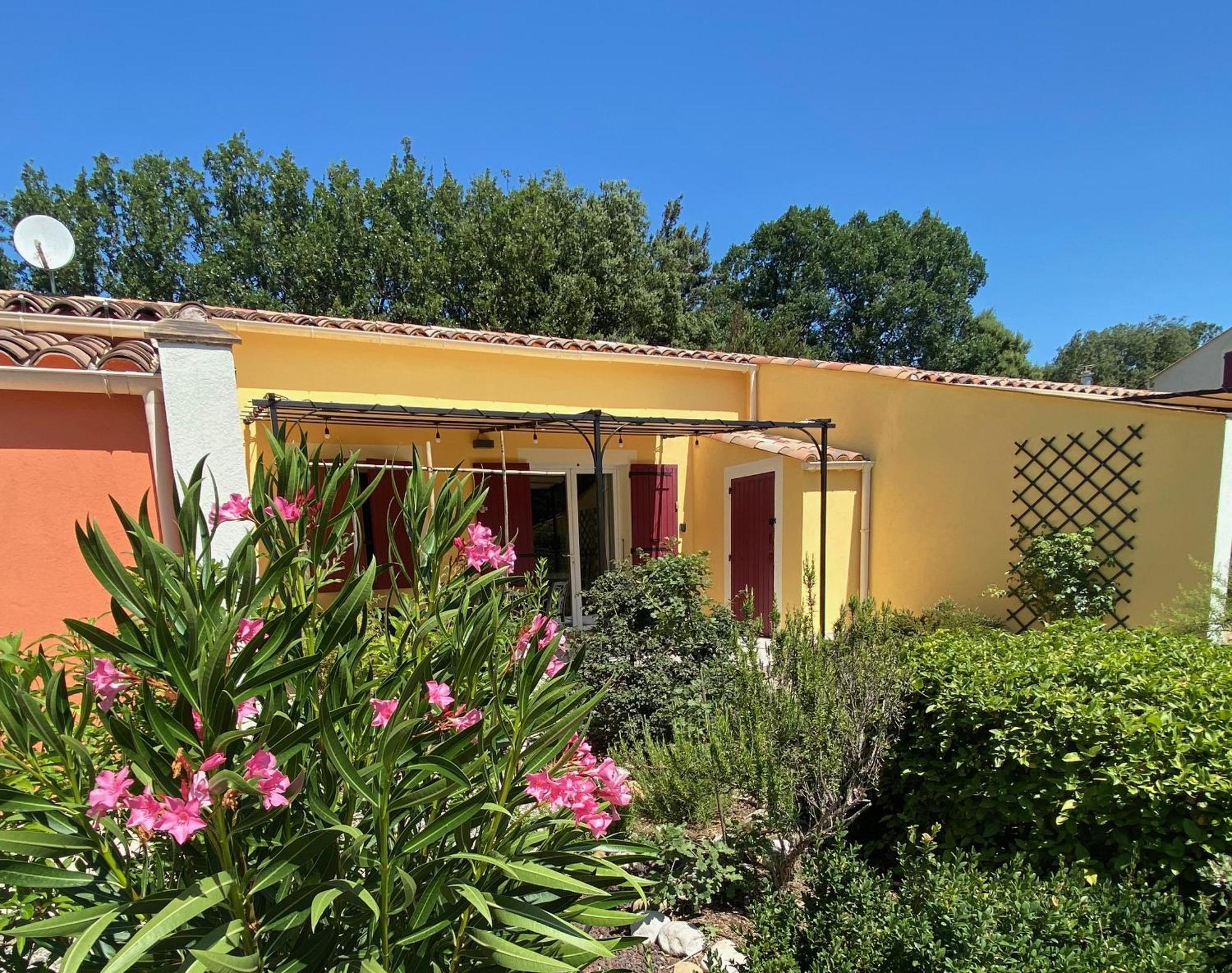 Apartment Le Petit Paradis Provencal *