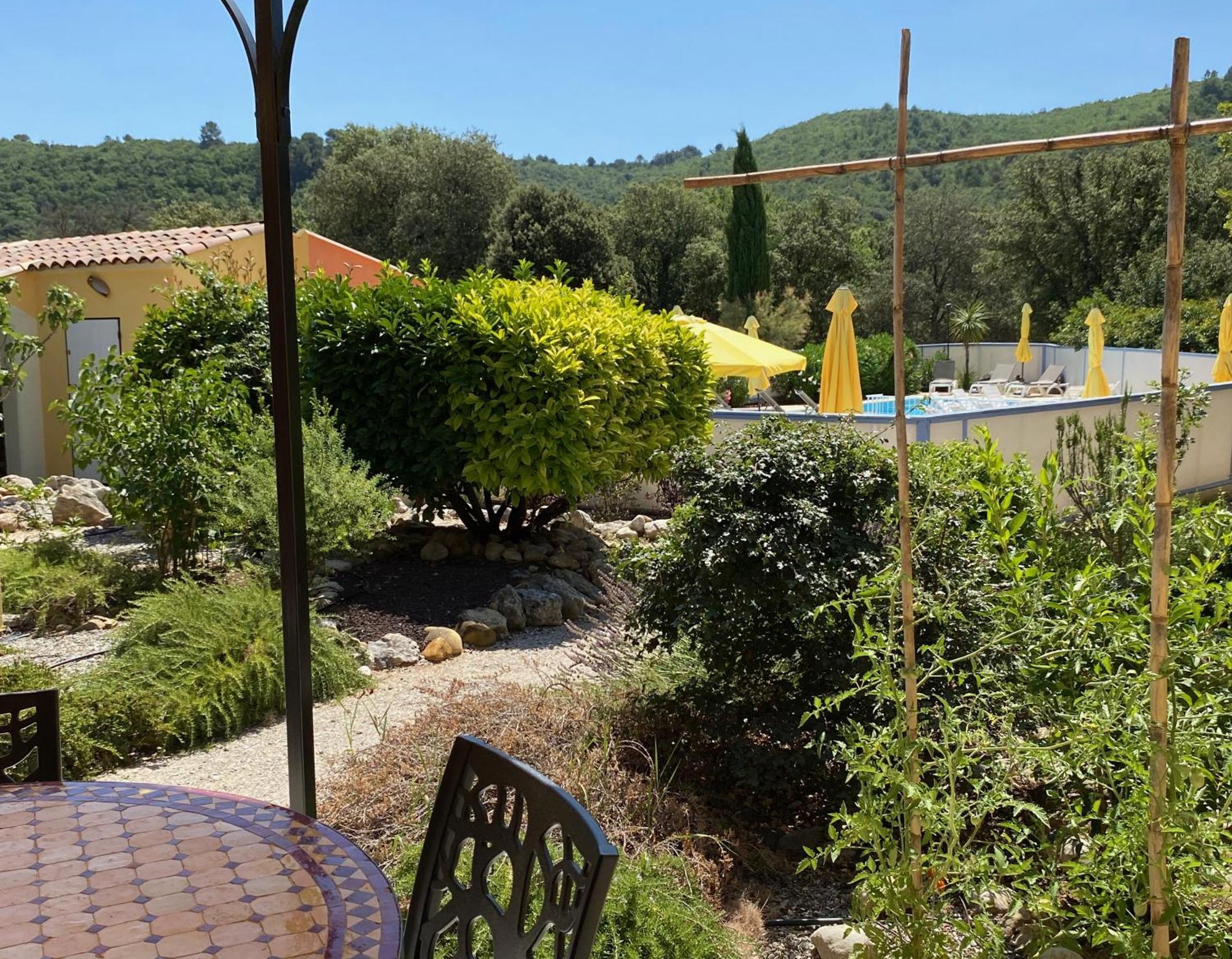 Le Petit Paradis Provencal *